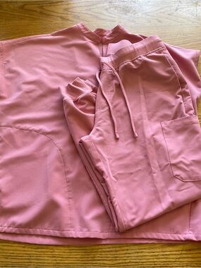 Mandala Scrub set - Dolman mandarin top and joggers bottom